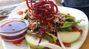"Kauai" on Florida Road, Durban: Gorgeous salad! 