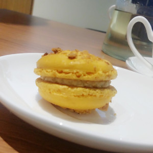 Handmade and delicate, with subtle flavours. Caramel, raspberry, etc.