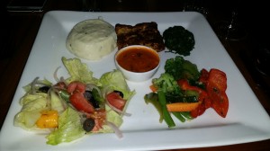 Grilled veggie platter at N-Grill! Potato salad, grilled veggies, and even more grilled veggies. Right at the top was some tandoori paneer and some Chinese-style spinach stir-fry with garlic. Yummy!